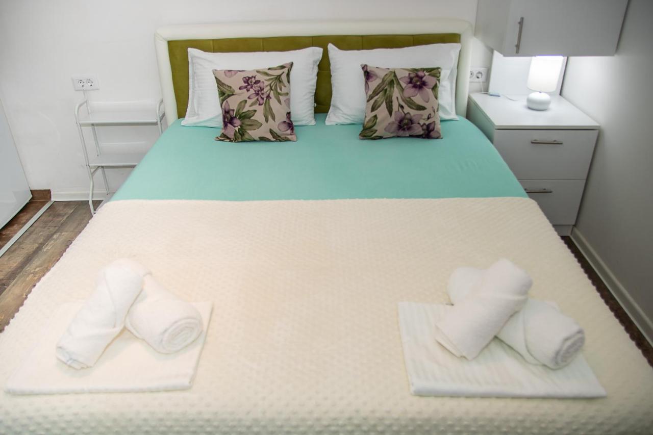 Apartman Sarah โมสตาร์ ภายนอก รูปภาพ